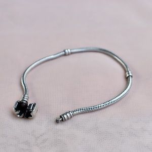 100% authentic sterling silver Pandora Iconic Charm Bracelet. Pre-Owned